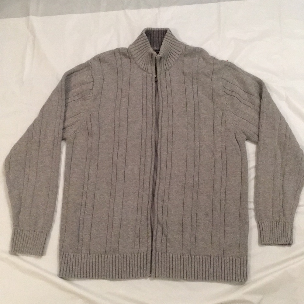 Haggar zip up sweater